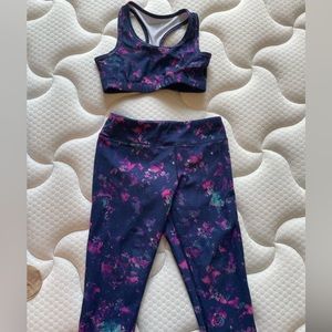 Two piece dance wear set